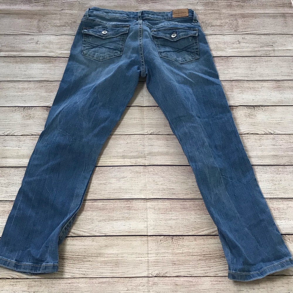 Aeropostale Capri - Size 6 - Picture 3 of 4